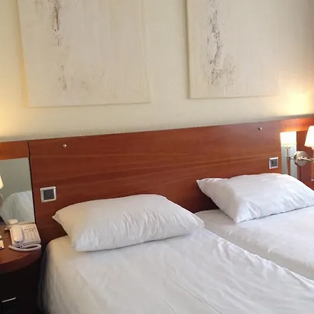 Ibis Centre Hotel